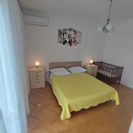 Apartamento Filip Trogir
